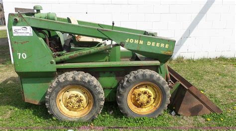 john deere 70 skid loader